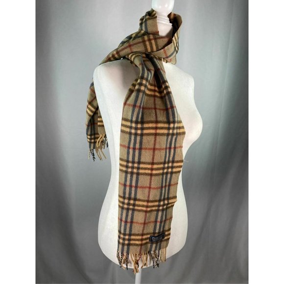 Burberry plaid scarf - Picture 3 of 4